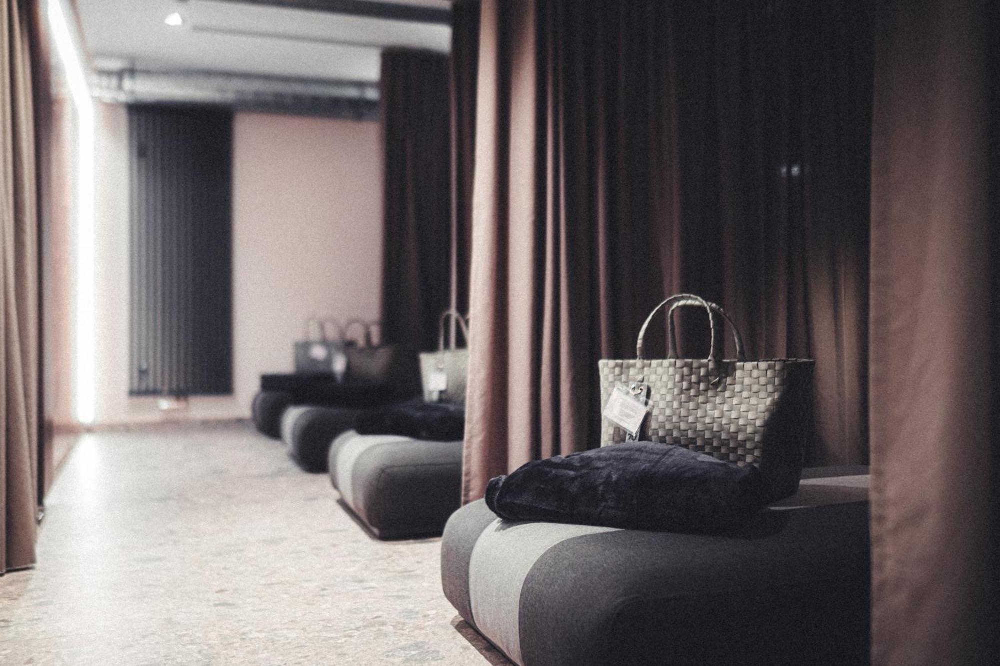 Esplanade 4*
